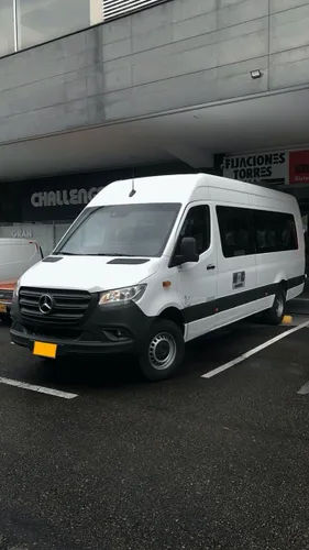 Mercedes Benz Sprinter 515 2026