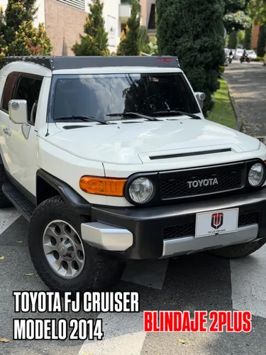 Toyota Fj cruiser 2014