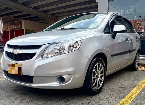 Chevrolet Sail LS 2014 configuración Full Equipo  Aire  Cuero  Excelente Estado  126.000 km