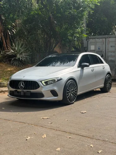 Mercedes Benz a200 2020