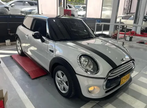 Mini Cooper F56 Pepper 2015