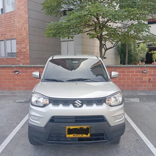 Suzuki S-Presso 2022 Mecánico  Única Duea  Bajo Kilometraje  Excelente Estado  Medellín