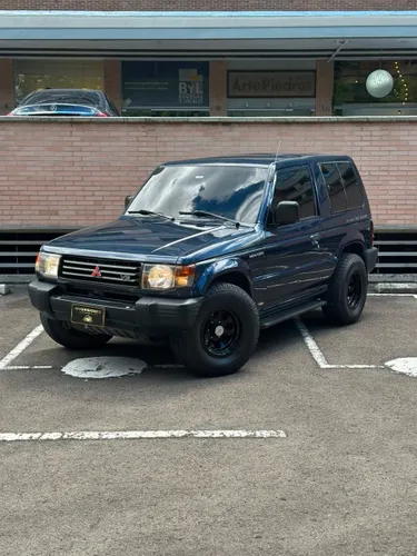 Mitsubishi Montero 2003 Blindado