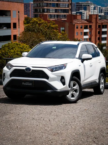 Toyota Rav4 Le Hybrid 2021