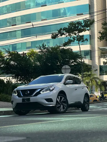 Nissan Murano Exclusive 3.5cc  Blindaje 2 plus reforzado.  Salvamento.