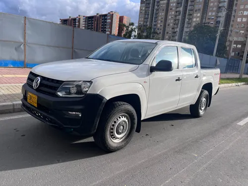Vendo Volkswagen Amarok Trendline 4x4 Diesel