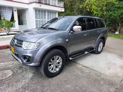 MITSUBISHI NATIVA 2016 3.5 GASOLINA 4X4 BLINDAJE II
