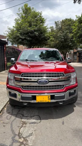 Ford F150 Lariat