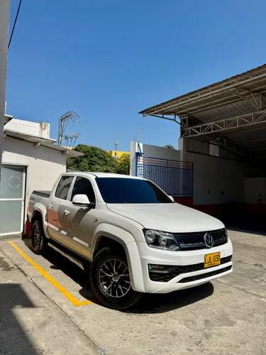 Volkswagen AMAROK Comfortline  DIESEL AUT 2022