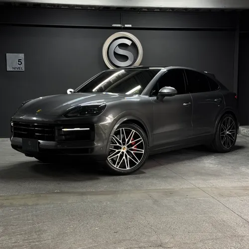 Porsche Cayenne S Coupe 2024