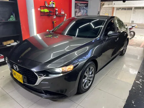 Mazda 3 touring 2020 automático 2.0