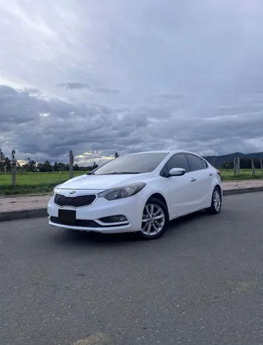 Kia Cerato Pro 2015  Excelente Estado