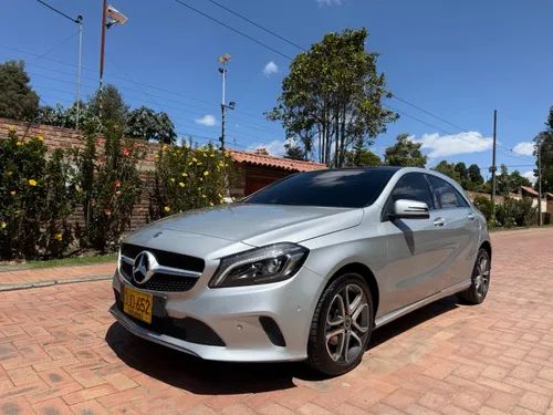 MERCEDES BENZ A200