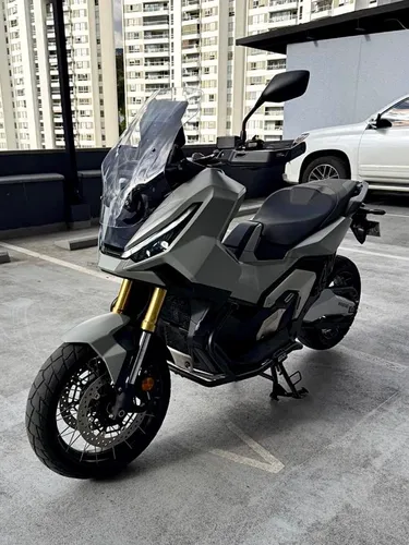 Honda X-ADV 750 2025
