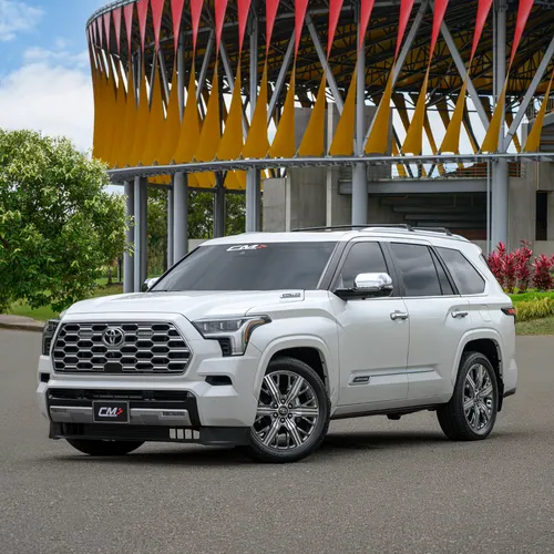 TOYOTA SEQUOIA B2