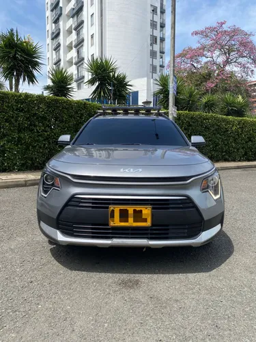 KIA NIRO VIBRANT HIBRIDA 2025