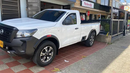 Nissan Frontier D23 NP300 2022