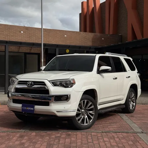 Toyota 4Runner Limited 2020
