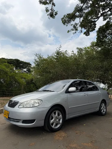 Toyota Corolla 1.6 Automático solo 78.000kms