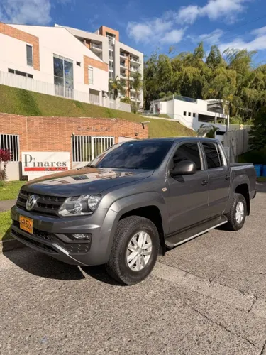 Volkswagen Amarok 2018 turbo diésel - Excelente estado
