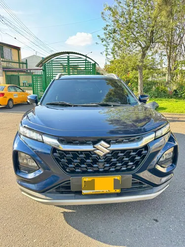 Suzuki fronx 2024 mecánica 25 mil km