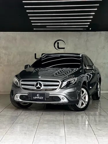 Mercedes Benz GLA 200