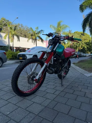 Yamaha DT 1998