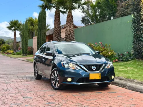 Nissan Sentra exclusive 2020