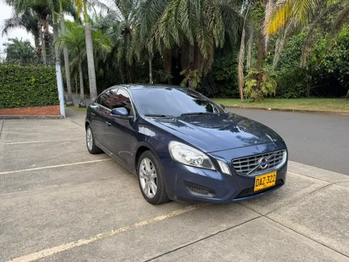 Volvo S60 T4  2011