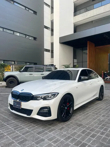 V-475 BMW 330i PAQUETE M