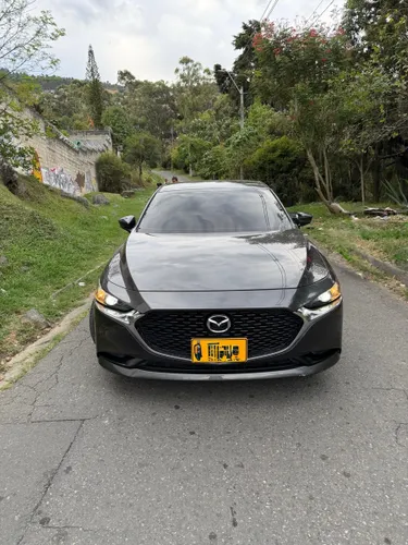 Mazda 3 Touring 2020