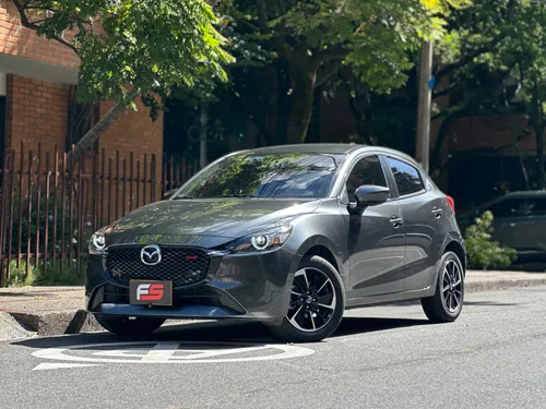 MAZDA 2 GRAND TOURING LX 2026
