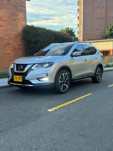 Nissan x-trail 2023 exclusive 4x4