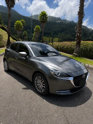 Mazda 2 Grand Touring LX