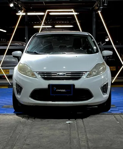 FORD FIESTA 6 SPORTBACK 2011 MT 1600CC 4P