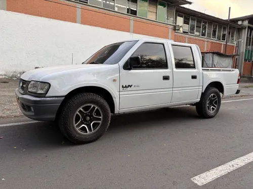 CHEVROLET LUV