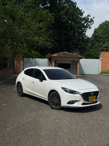 Mazda 3 Hatchback