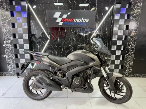BAJAJ DOMINAR 250