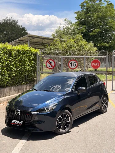 Mazda 2 2.0 Grand Touring LX Edición Carbono