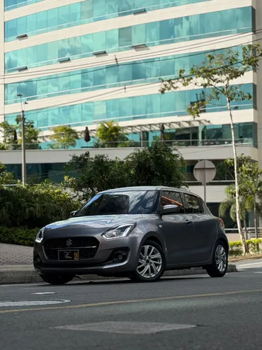Suzuki Swift Hybrid 1.2cc