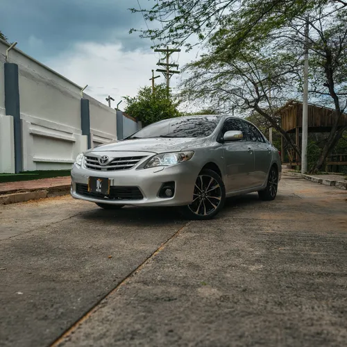 TOYOTA COROLLA 1.8LT SEG AUTOMÁTICO 2012