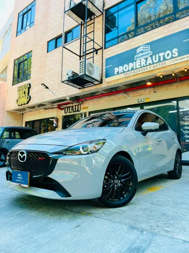 MAZDA 2 GRAND TOURING