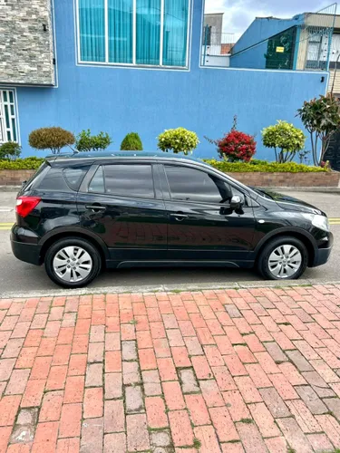SUZUKI S-CROSS GL 2WD MT 1600CC 2AB ABS 4X2 MOD 2015