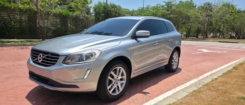 VOLVO XC60 T5 SUMMUM AWD 2017