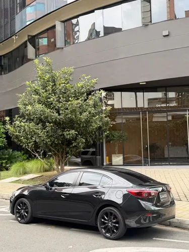Mazda 3 Grand Touring 2.0cc