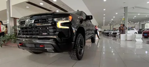 Chevrolet SILVERADO Z71 5.300