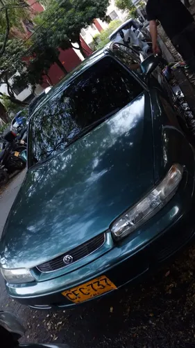 Mazda matsuri nim automático 2.0L