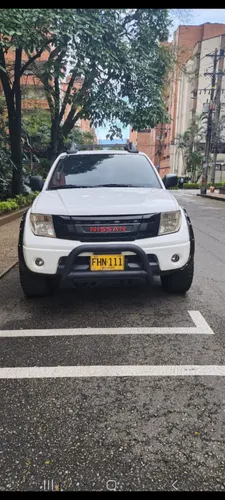 Nissan Navara 2009  diesel 4x4 en medellin