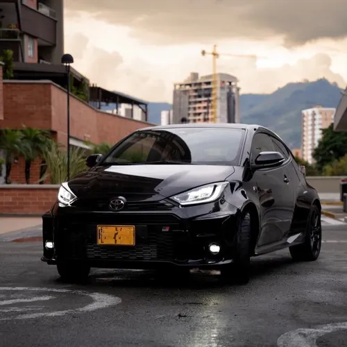 TOYOTA YARIS GR 2024