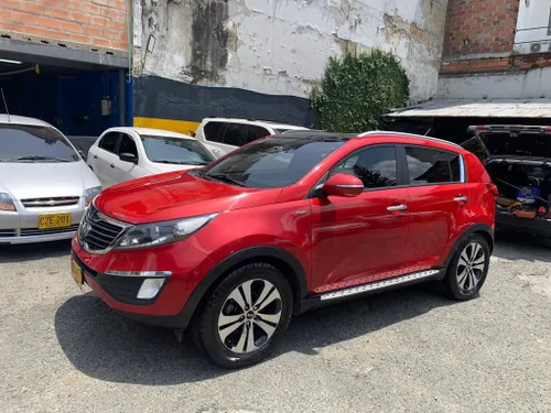 Kia sportage Revolution 4x4 Techo Cuero Modelo 2014